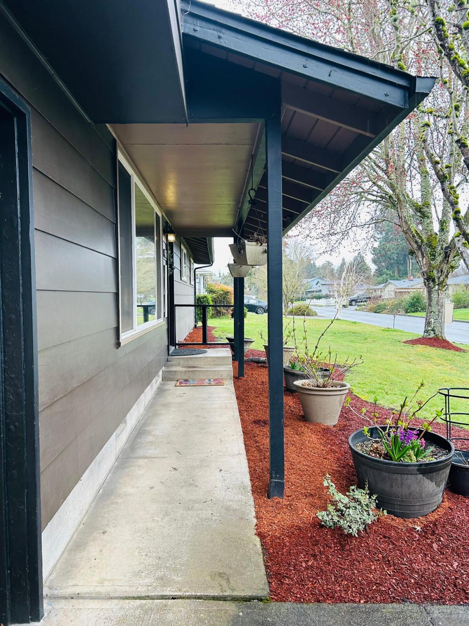 Emerald City 3 Bedroom 1 Bath Home Eugene Exterior foto